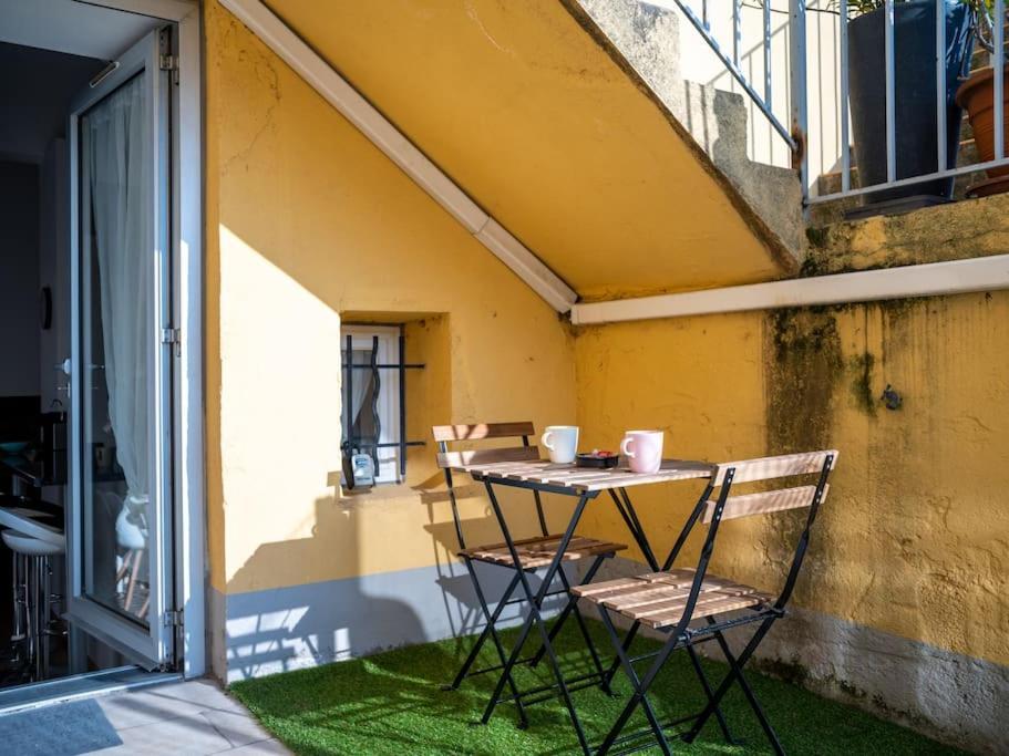 Appartement Tout Equipe 4 Couchages Avec Terrasse Et Parking Venelles Ngoại thất bức ảnh